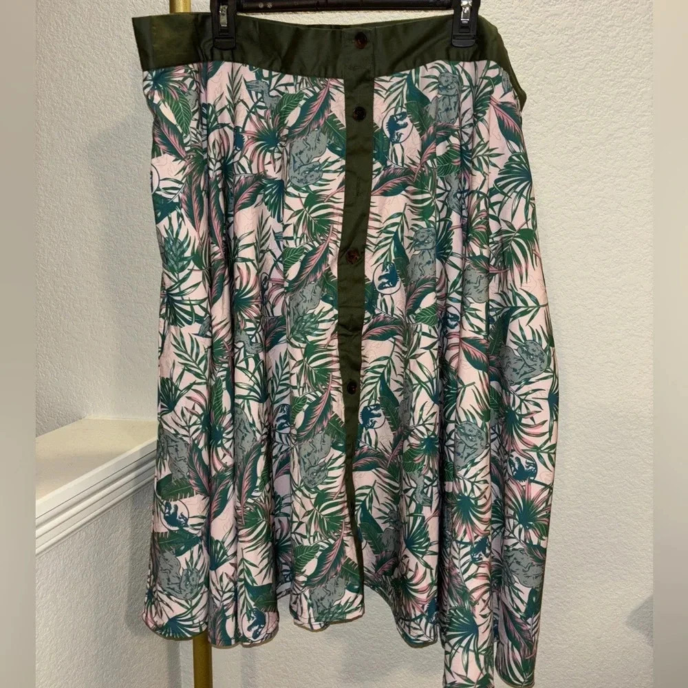 NWT Unique Vintage Jurassic Park Skirt